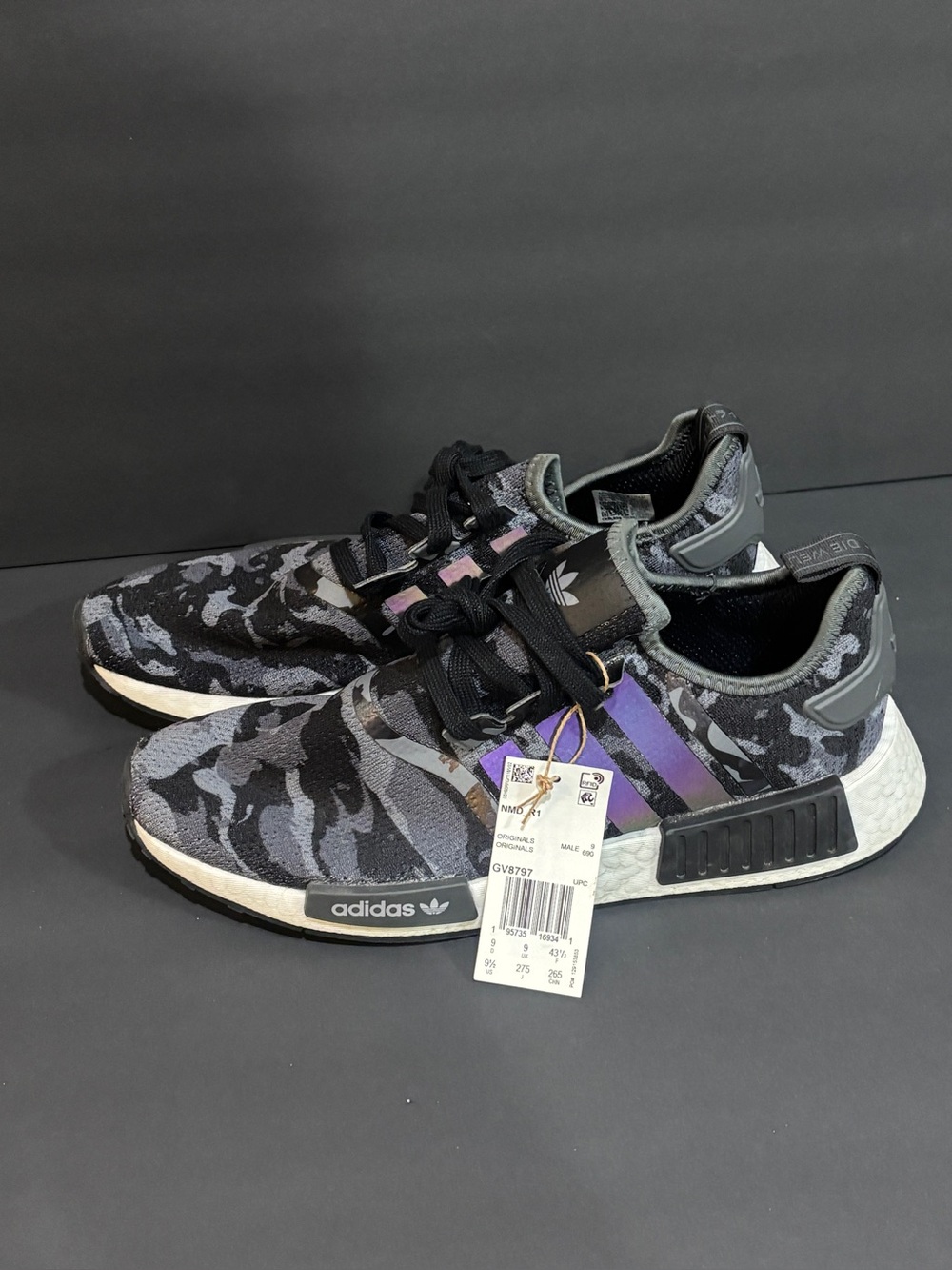 Adidas Originals NMD_R1 GV8797 Mens 9 Black Grey Camo Boost